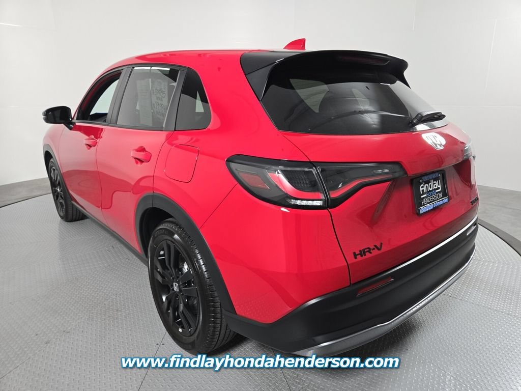 Certified 2027 Honda HR-V Sport image 4