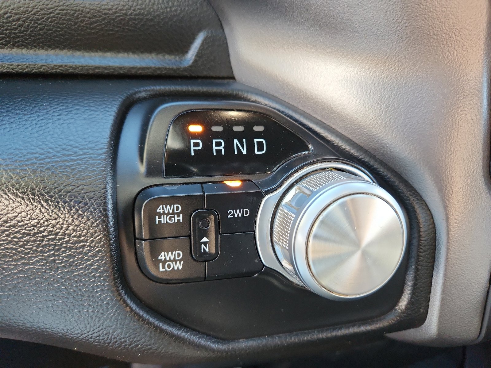 Used 2020 RAM 2500 Laramie w/ Night Edition image 19