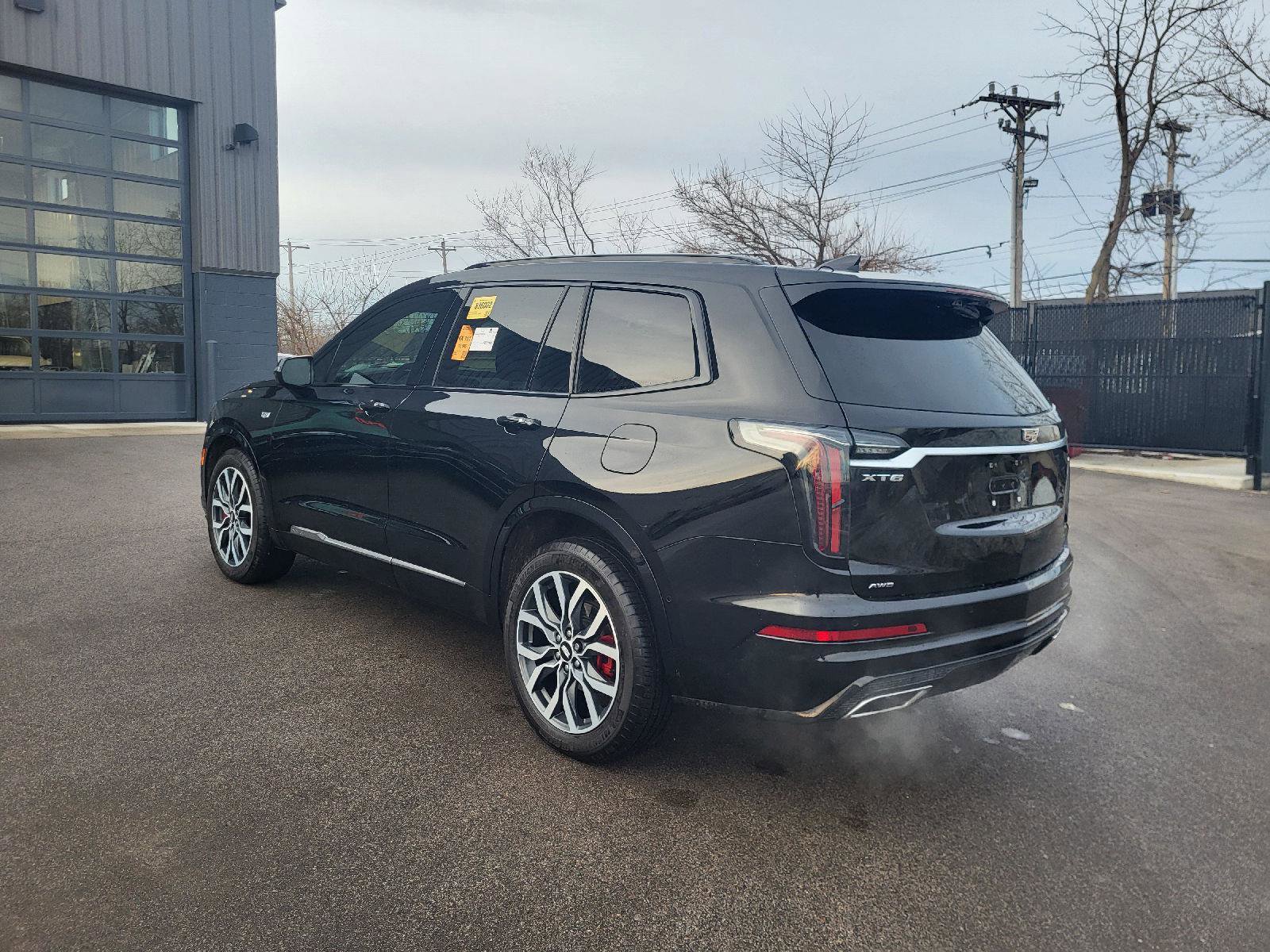 Used 2024 Cadillac XT6 Sport image 5