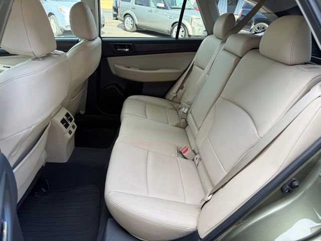 Used 2015 Subaru Outback 2.5i Limited AWD/4WD image 10