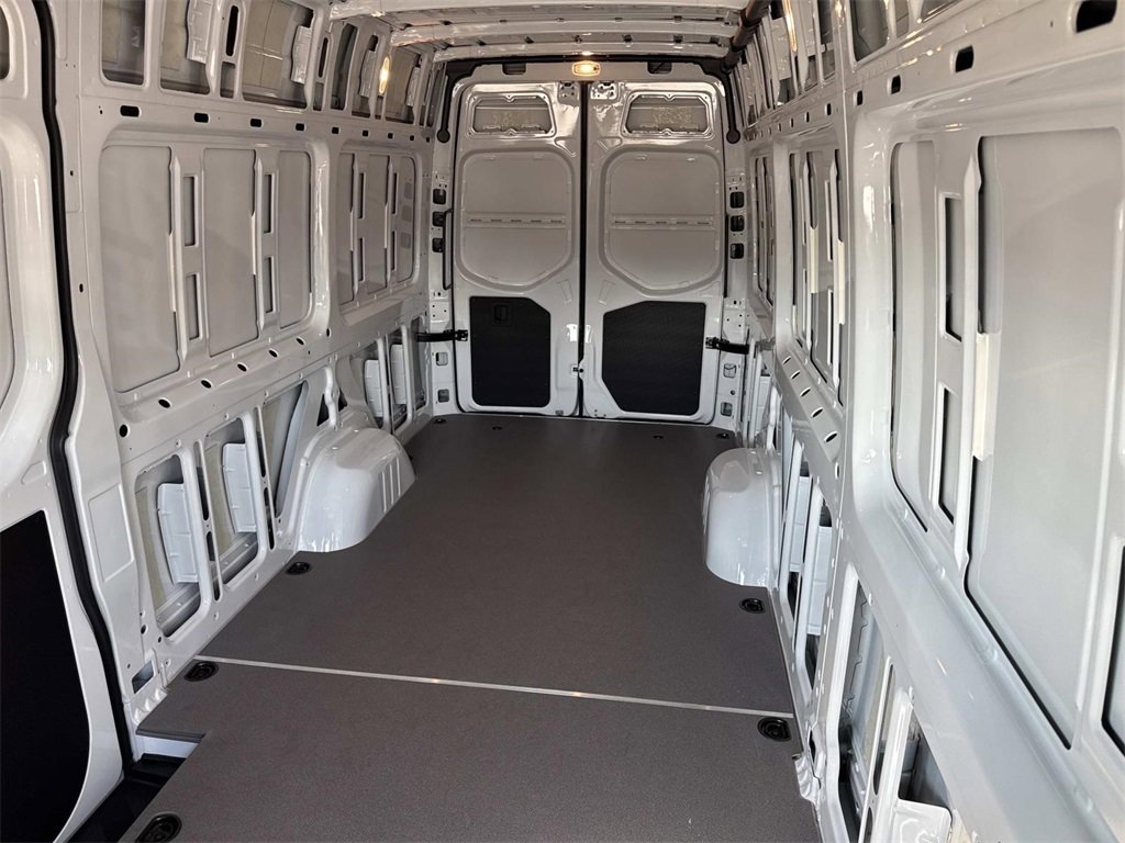 New 2025 Mercedes-Benz Sprinter 2500 image 19