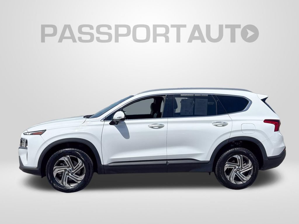 Used 2023 Hyundai Santa Fe SEL w/ Cargo Package AWD/4WD image 2