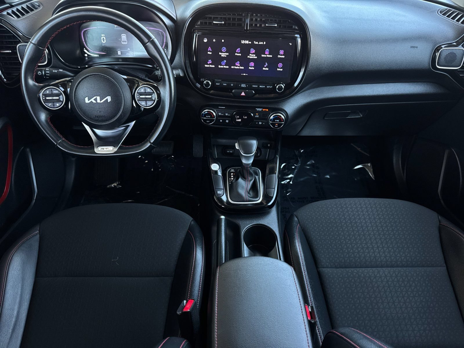 Certified 2023 Kia Soul GT-Line FWD image 12