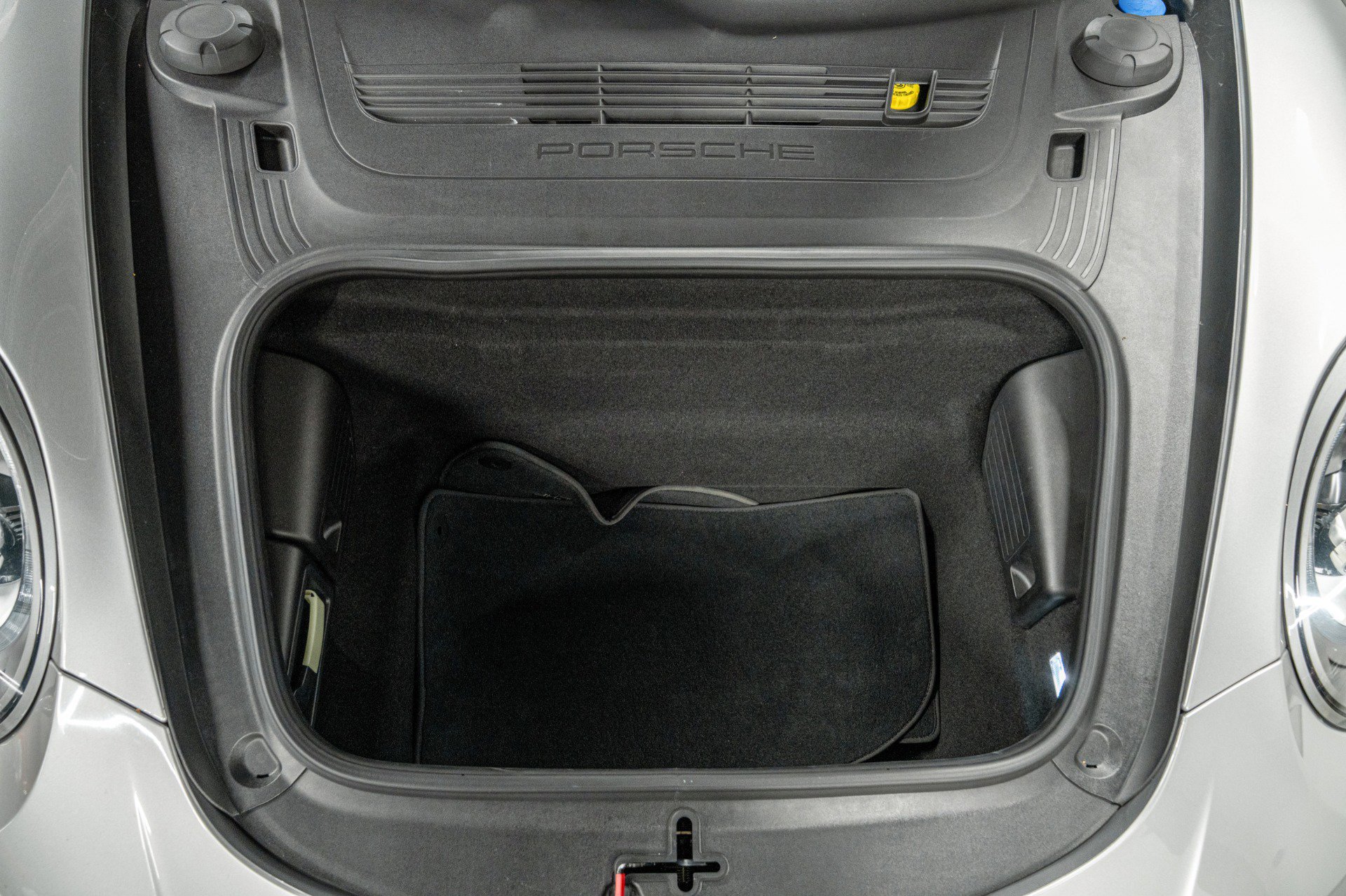 Used 2016 Porsche 911 Turbo S image 18