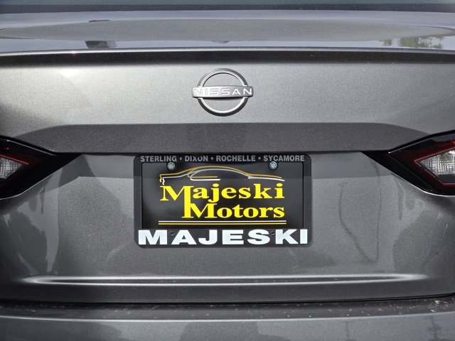 Used 2024 Nissan Altima 2.5 SV image 13