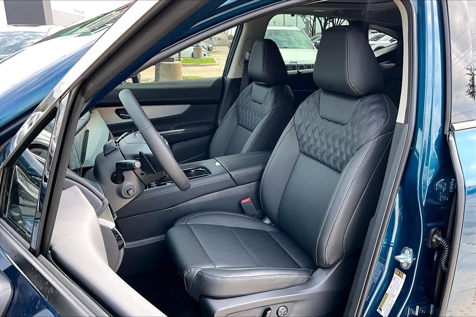 New 2026 Nissan Murano Platinum w/ Technology Package AWD/4WD image 18