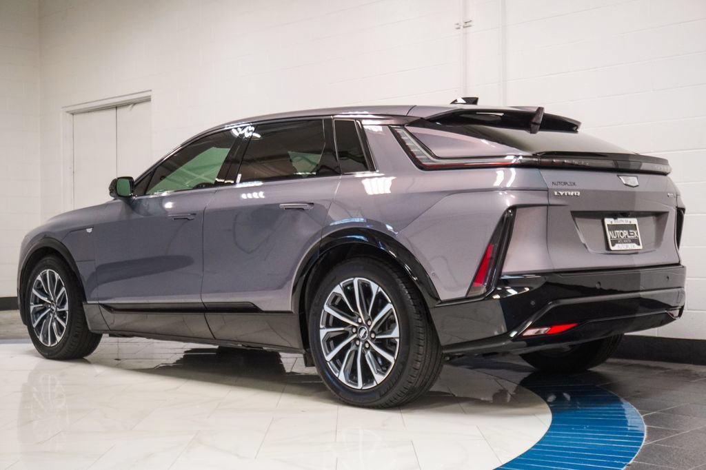 Used 2024 Cadillac Lyriq Sport AWD/4WD image 33