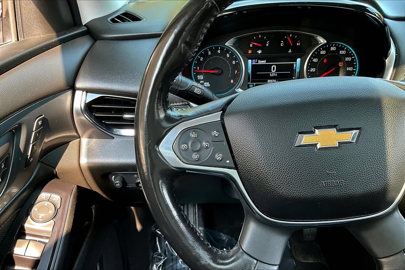 Used 2018 Chevrolet Traverse Premier AWD/4WD image 12