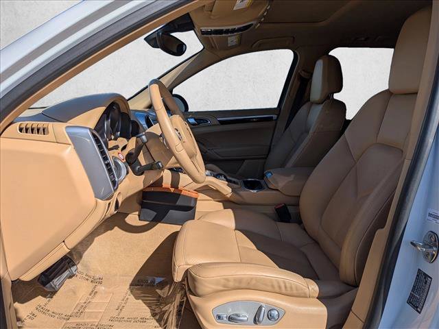Used 2013 Porsche Cayenne AWD/4WD image 17