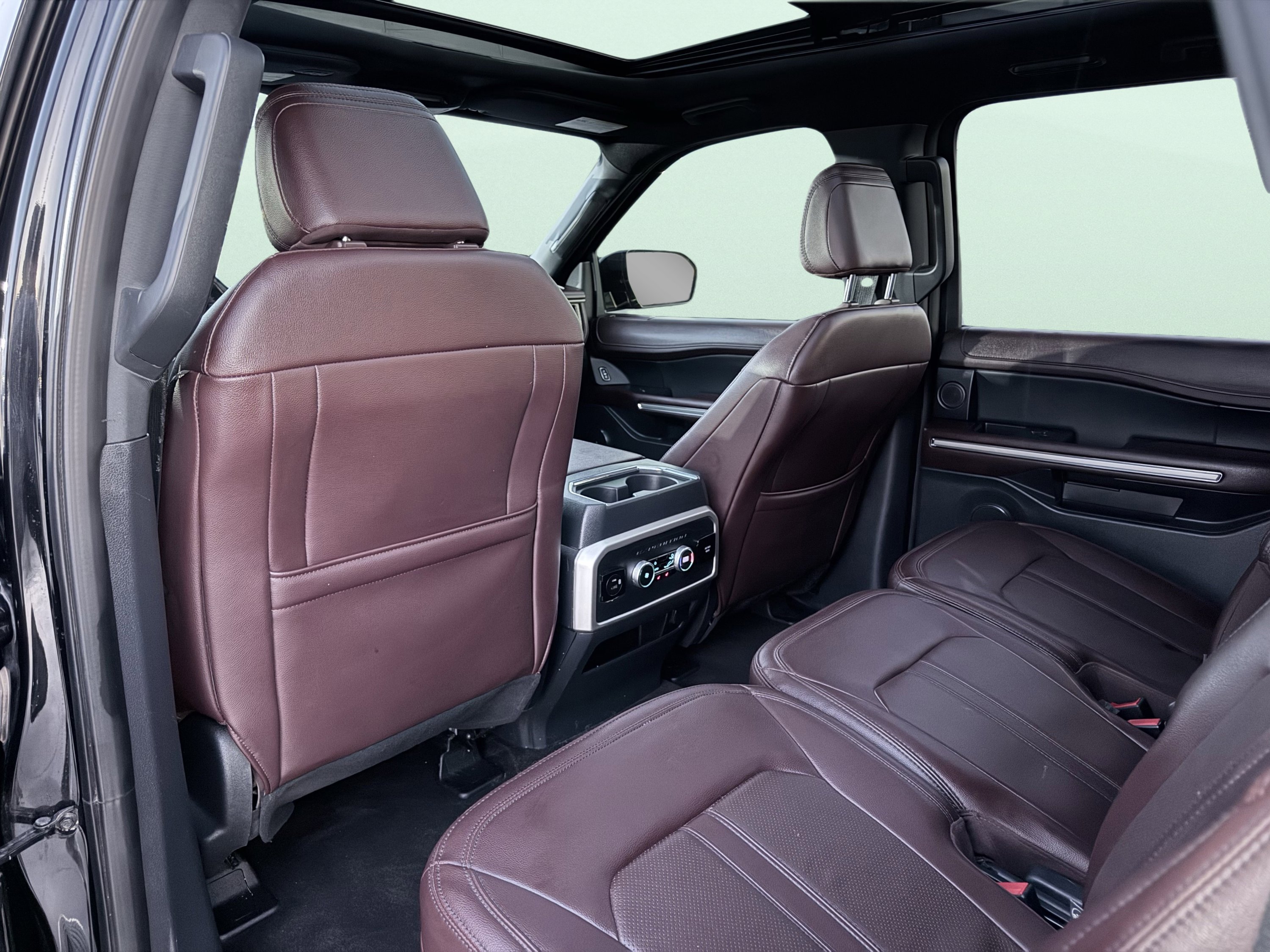 Used 2023 Ford Expedition Max Limited image 36