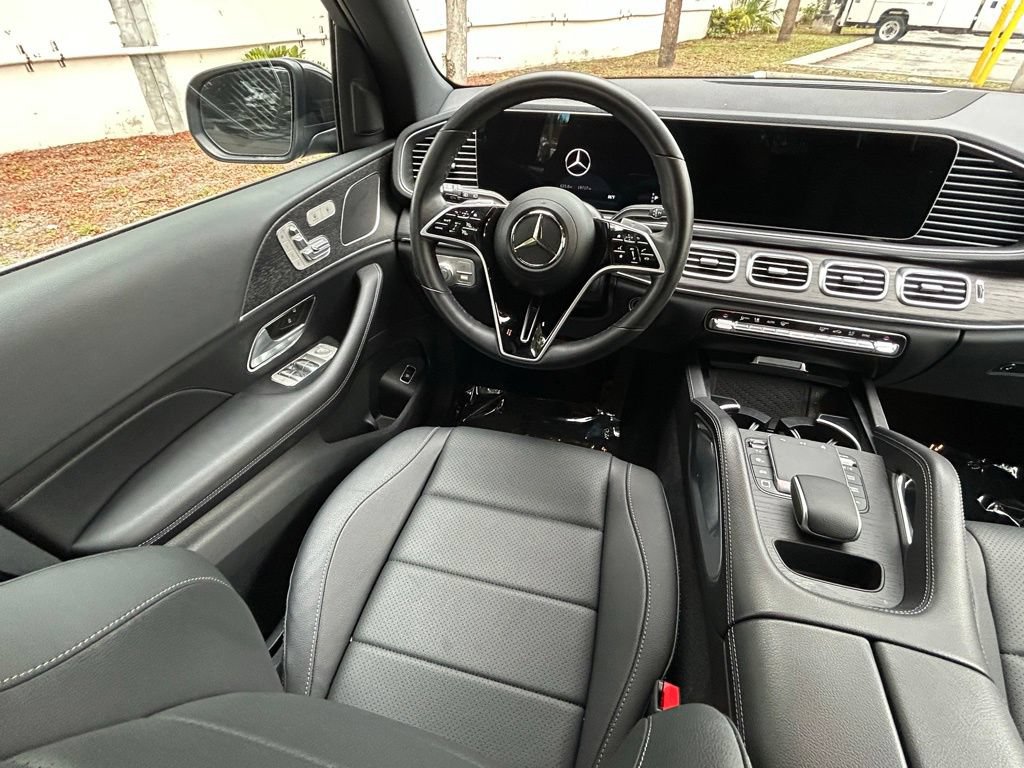 Used 2025 Mercedes-Benz GLE 350 4MATIC image 9