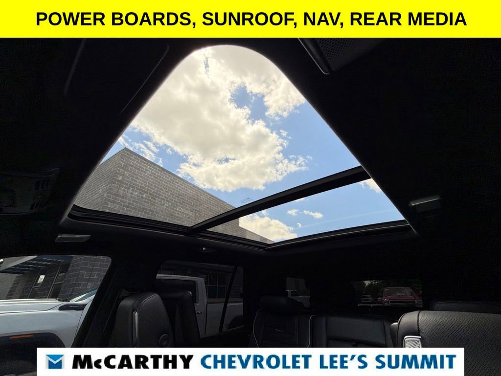 Used 2021 Cadillac Escalade Sport Platinum AWD/4WD image 6