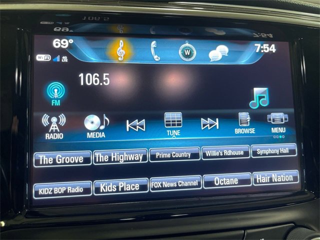 Used 2019 Buick Envision Essence image 16