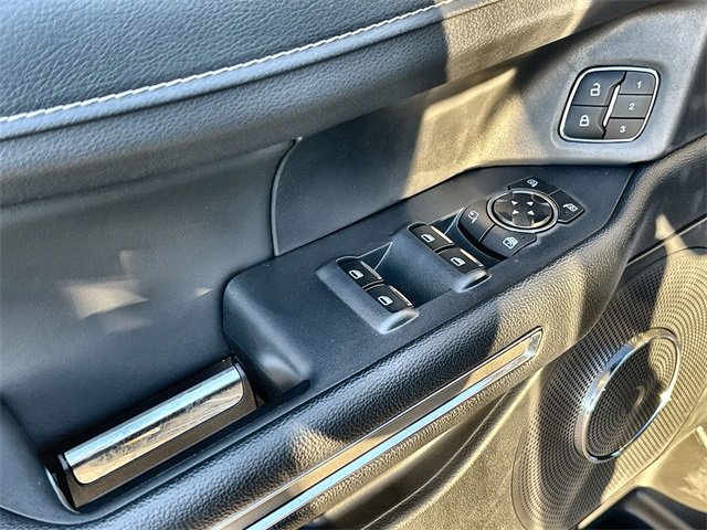 Used 2024 Ford Expedition XLT image 14