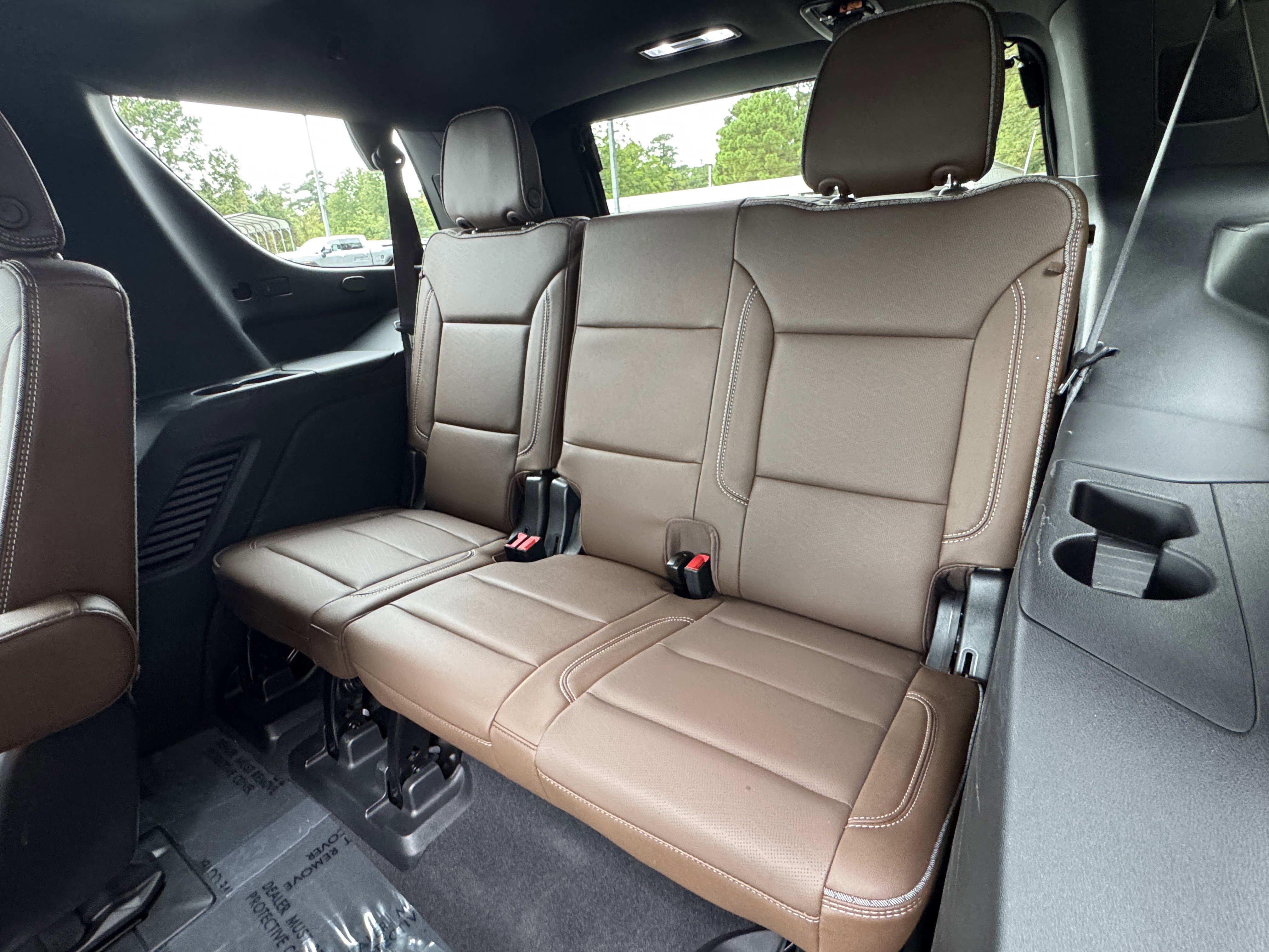 Used 2023 Chevrolet Tahoe High Country image 16