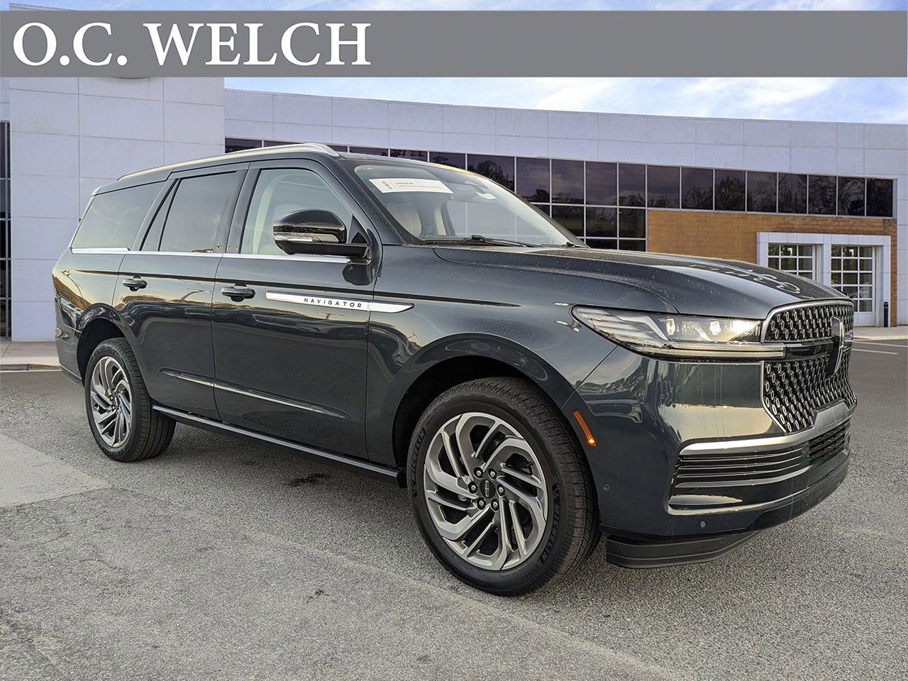 Certified 2025 Lincoln Navigator Reserve