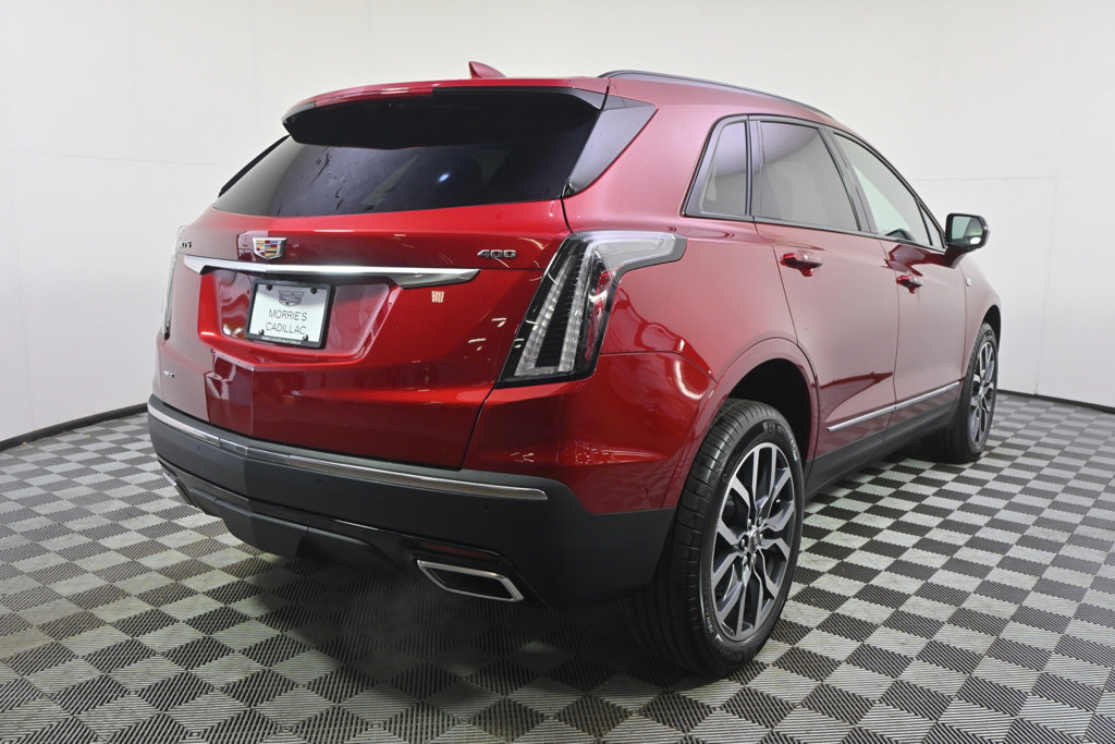 New 2026 Cadillac XT5 Sportv w/ LPO, Floor Liner Package AWD/4WD image 6