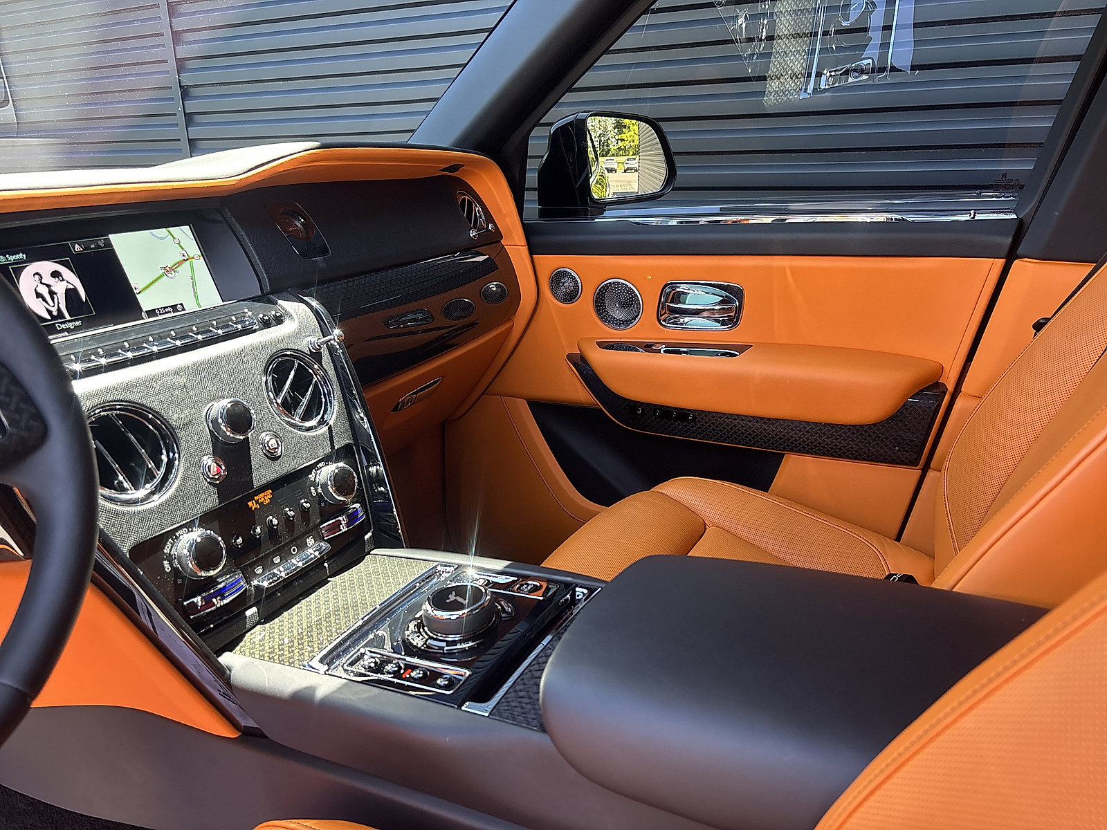 Used 2023 Rolls-Royce Cullinan Black Badge w/ Driver's Package AWD/4WD image 13