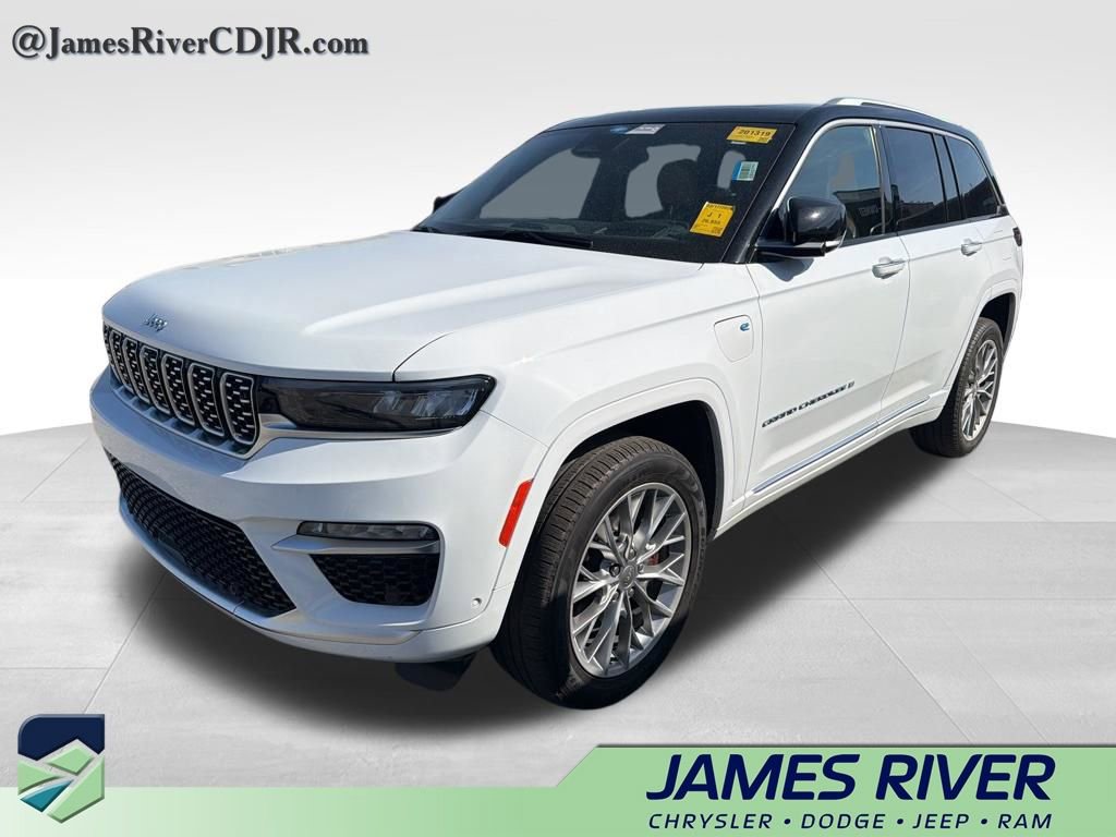Used 2023 Jeep Grand Cherokee Summit w/ Advanced Protech Group IV image 1