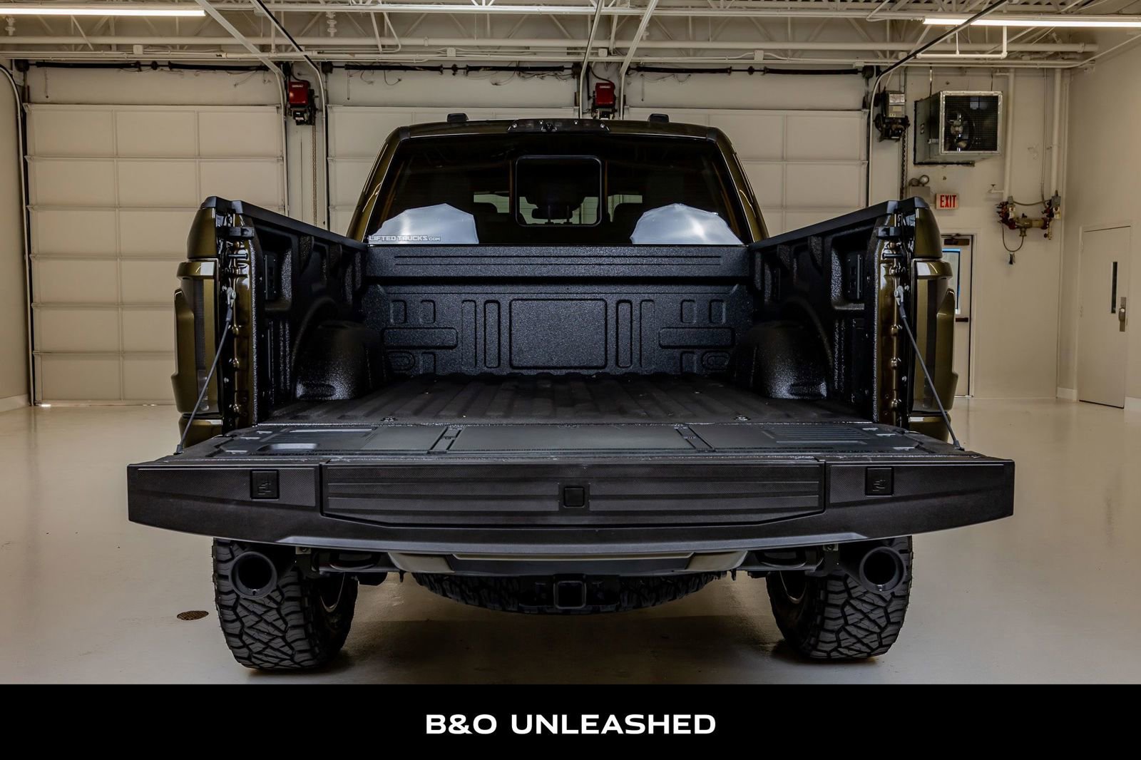 Used 2026 Ford F150 Raptor w/ Equipment Group 803A Raptor R AWD/4WD image 9