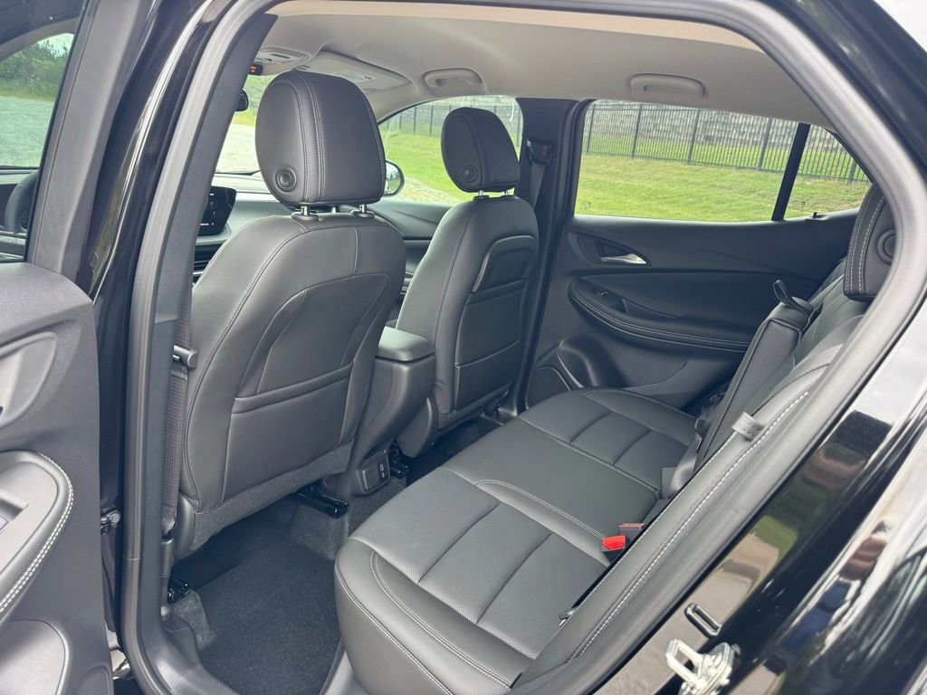 New 2026 Buick Encore GX Avenir w/ Avenir Convenience Package image 22