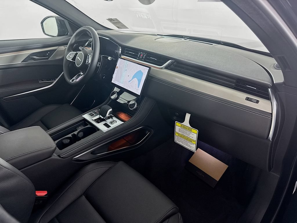 New 2026 Jaguar F-PACE R-Dynamic S AWD/4WD image 29