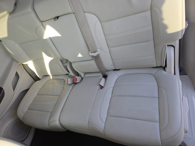 Certified 2023 GMC Acadia Denali w/ Denali Ultimate Package image 31