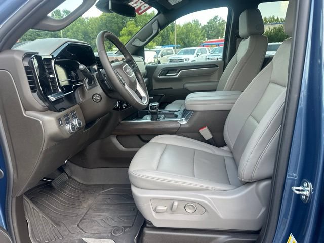 Used 2024 GMC Sierra 1500 SLT AWD/4WD image 8