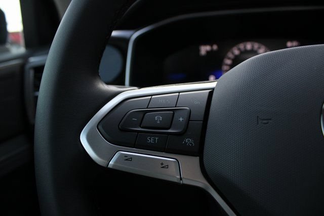 New 2026 Volkswagen Taos SE AWD/4WD image 10