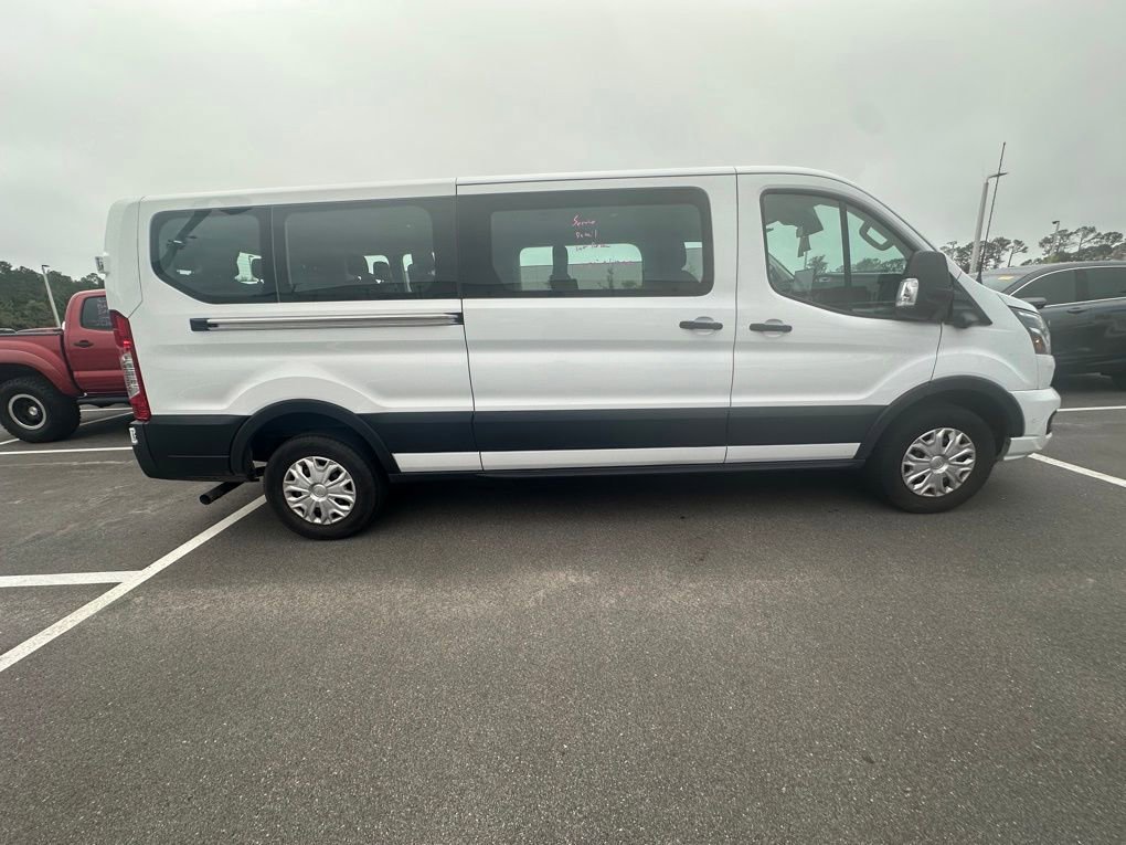 Used 2023 Ford Transit 350 XLT RWD image 2