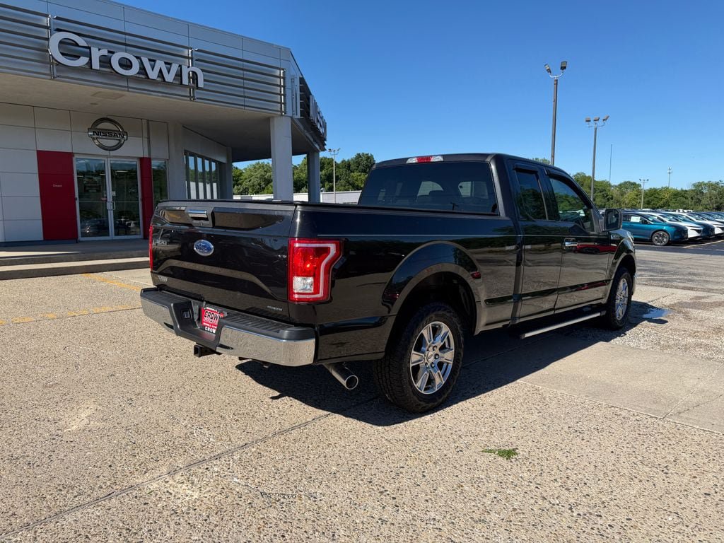 Used 2015 Ford F150 XLT w/ Equipment Group 301A Mid RWD image 5
