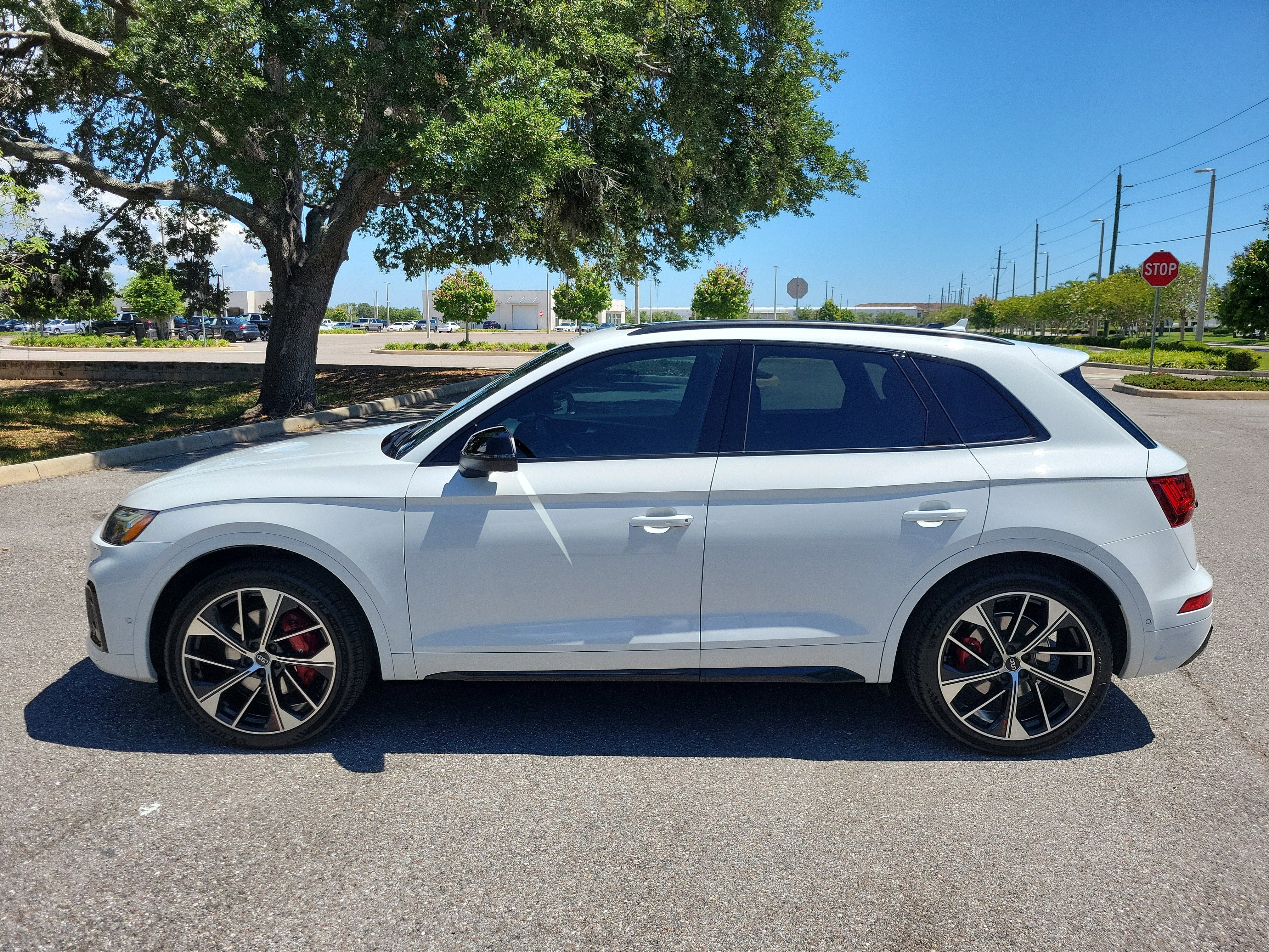 Used 2021 Audi SQ5 Prestige AWD/4WD image 7