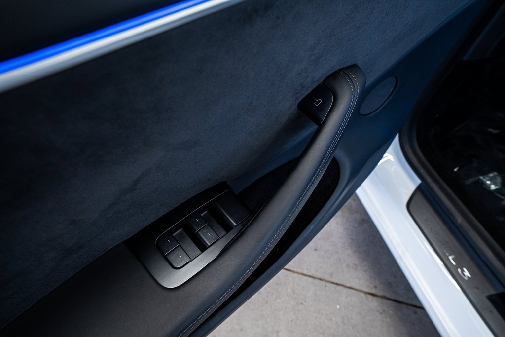 Used 2025 Tesla Model 3 Long Range image 32