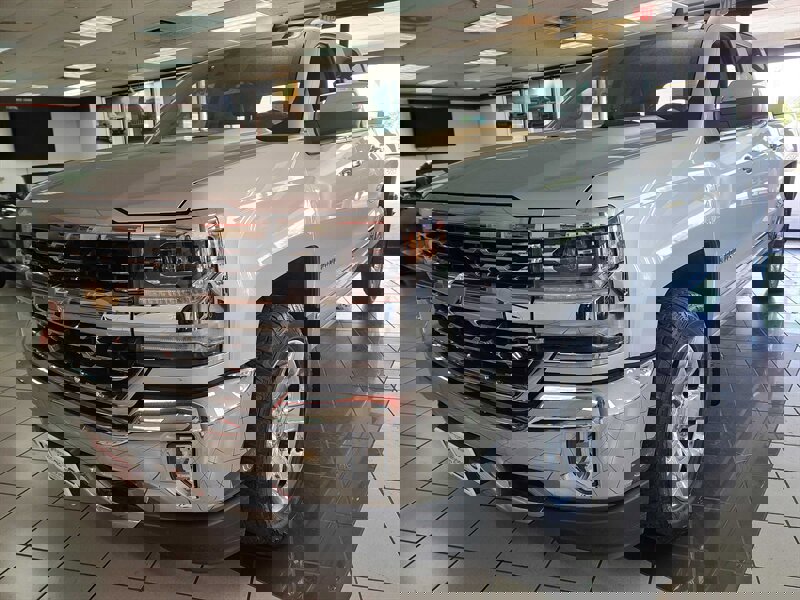 Used 2017 Chevrolet Silverado 1500 LTZ w/ Sport Package AWD/4WD image 2