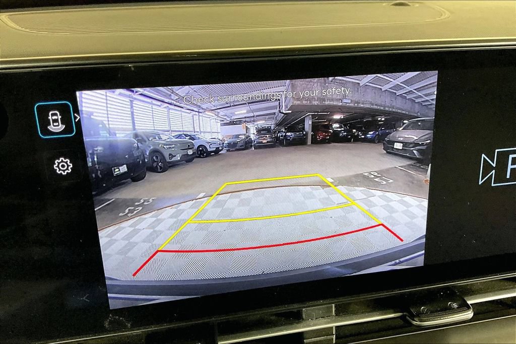 Used 2025 Hyundai Kona SEL FWD image 21