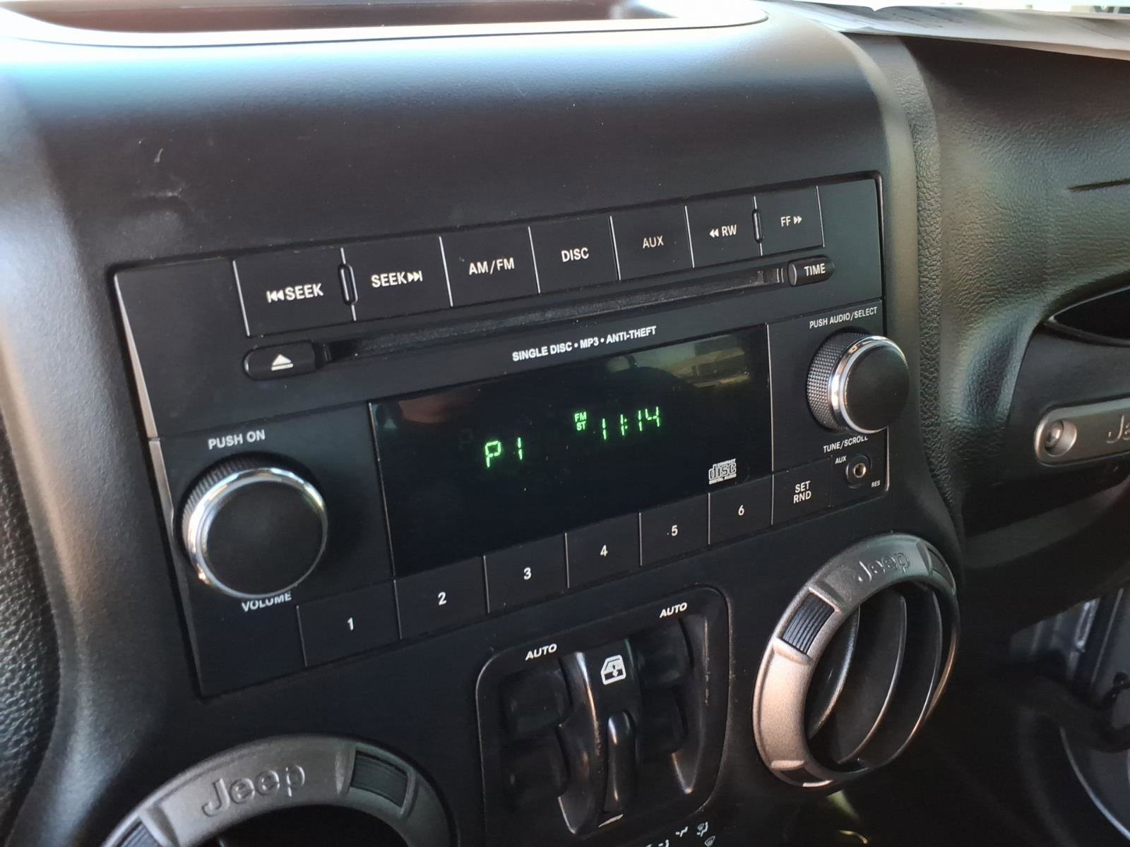 Used 2018 Jeep Wrangler Unlimited Sport S AWD/4WD image 27