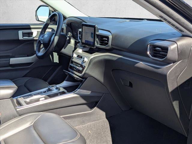 Used 2023 Ford Explorer XLT w/ Equipment Group 202A image 23