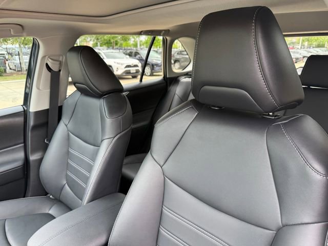 Used 2025 Toyota RAV4 XLE Premium image 11