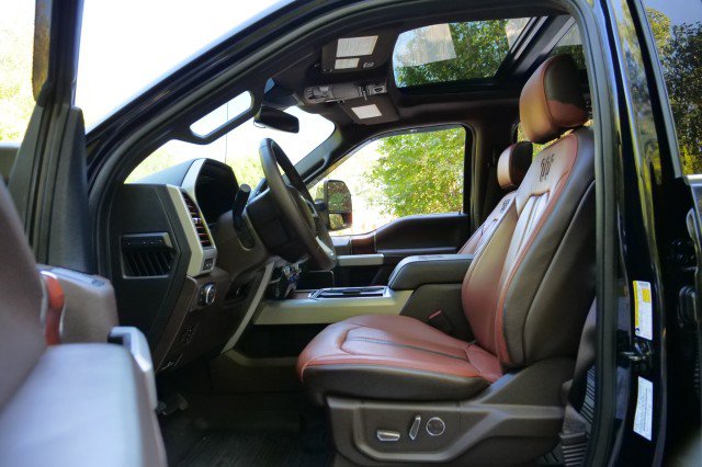 Used 2021 Ford F250 King Ranch w/ King Ranch Ultimate Package AWD/4WD image 28