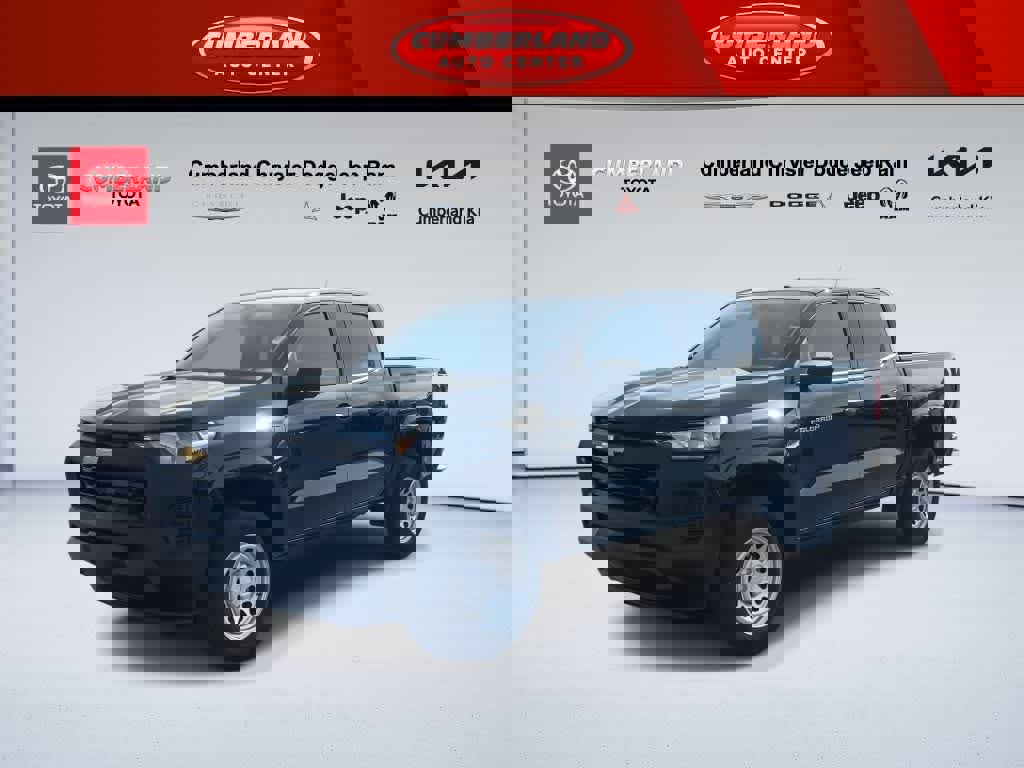 Used 2024 Chevrolet Colorado W/T image 4