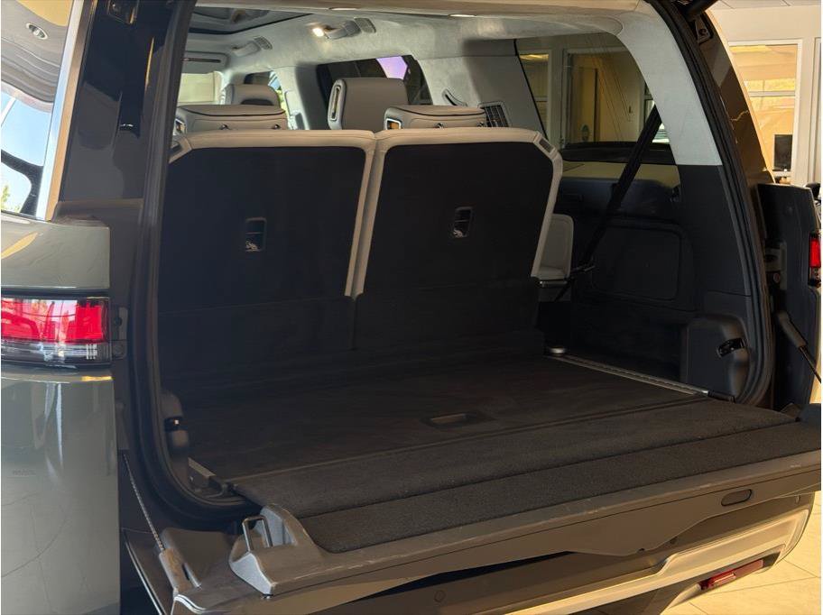 Used 2024 Rivian R1S Launch Edition AWD/4WD image 28