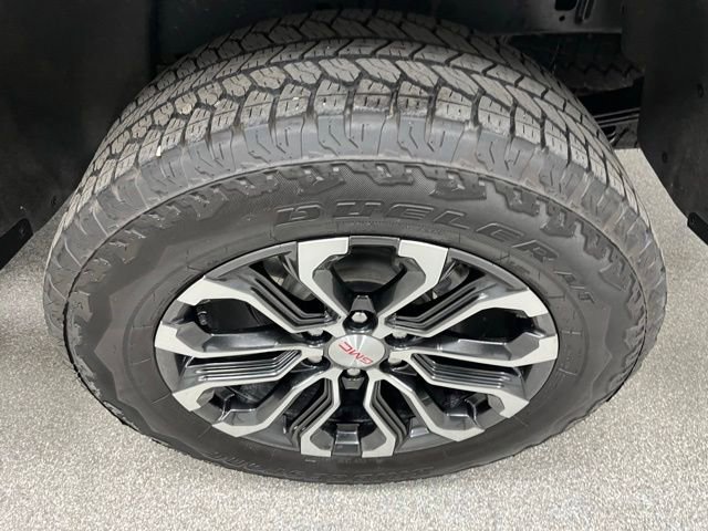 Used 2023 GMC Canyon Denali AWD/4WD image 16