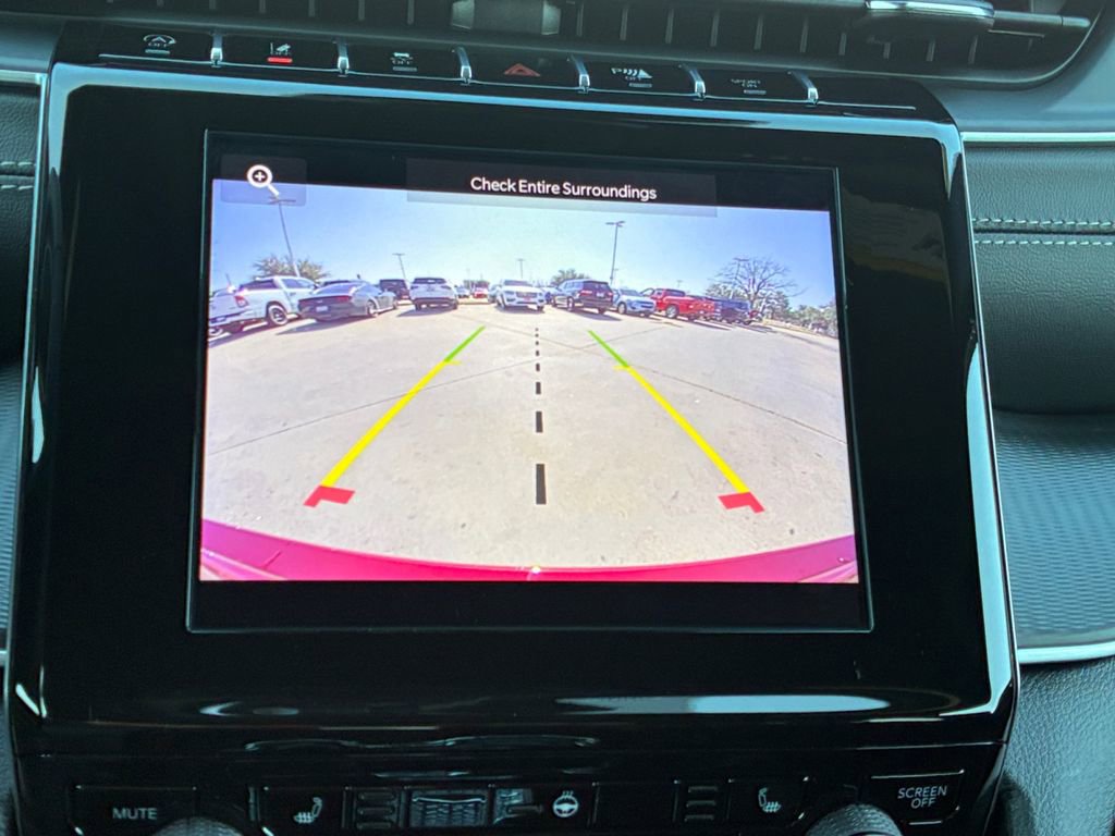 New 2026 Jeep Grand Cherokee Laredo RWD image 9