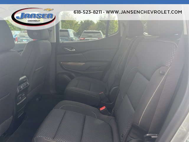 Certified 2023 GMC Acadia SLE w/ Driver Convenience Package image 30