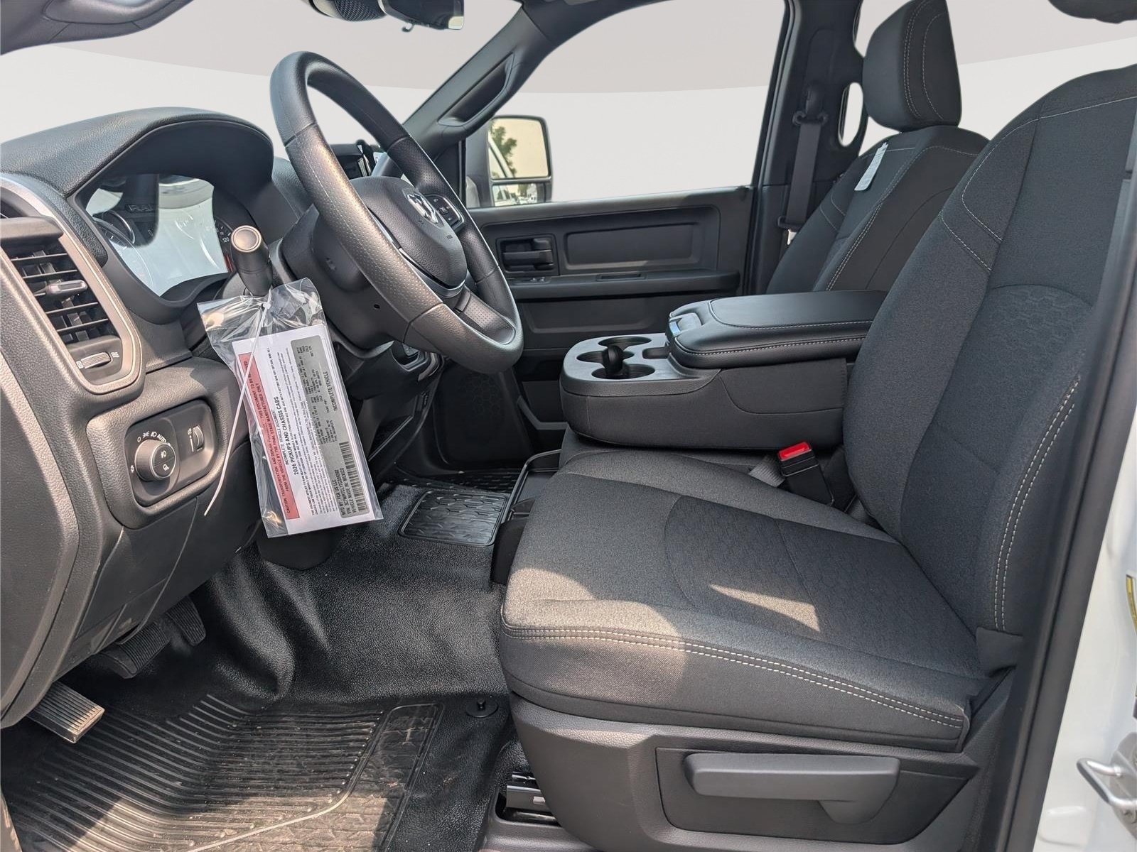 New 2026 RAM 3500 Tradesman AWD/4WD image 12