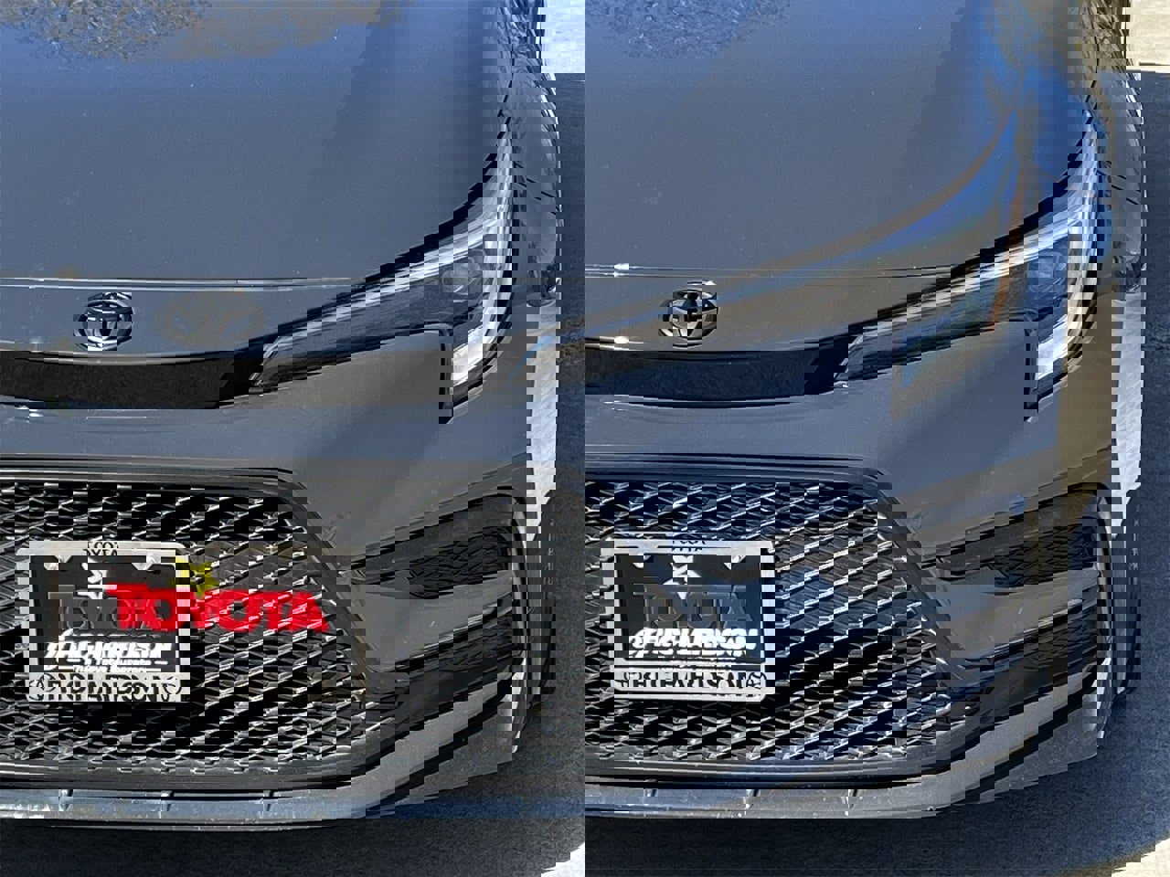 Used 2024 Toyota Corolla SE image 8