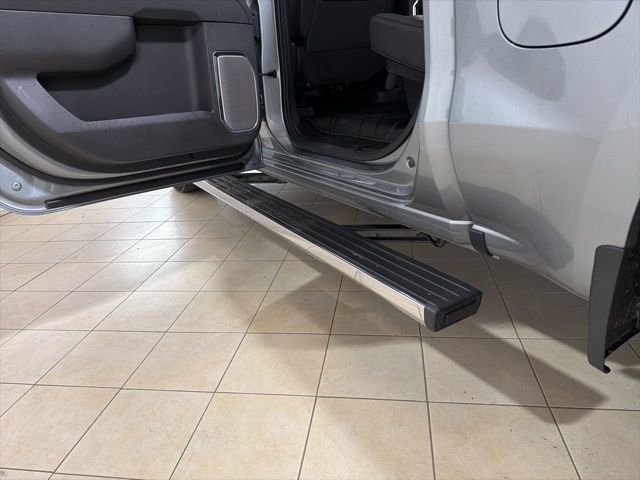 New 2026 Chevrolet Silverado 1500 High Country w/ High Country Premium Package AWD/4WD image 29