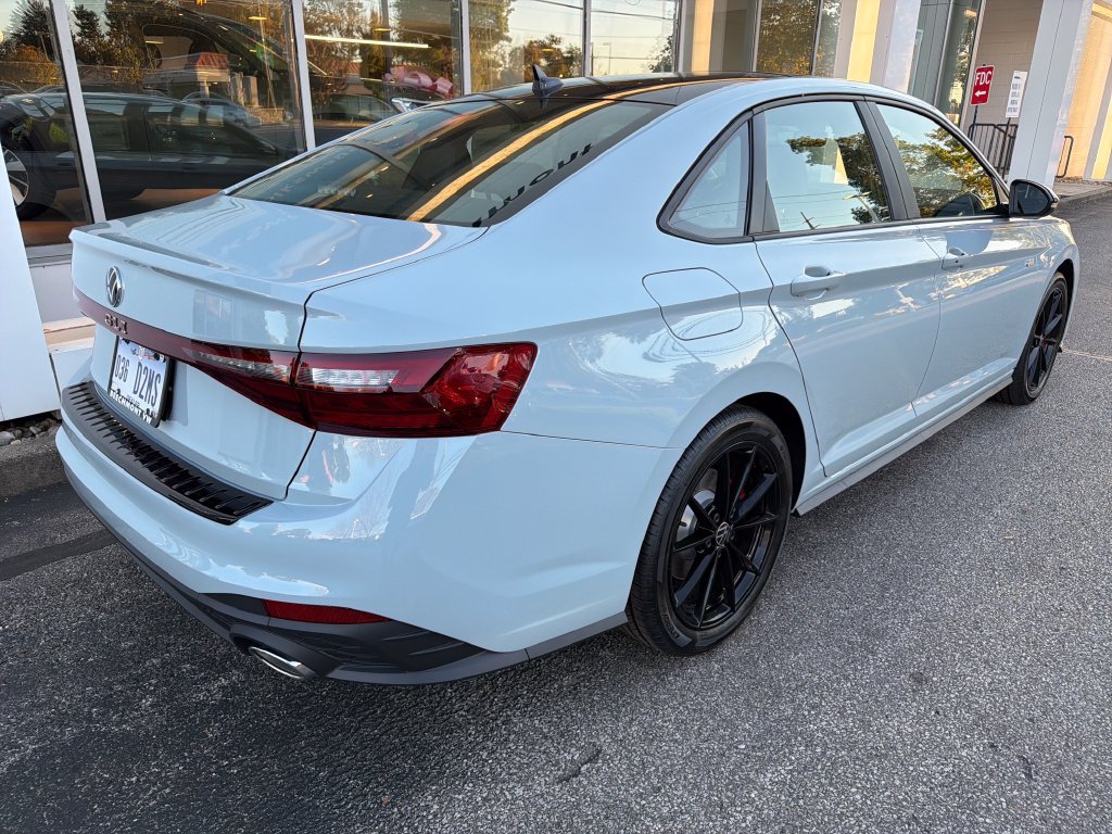 New 2027 Volkswagen Jetta GLI Autobahn FWD image 5