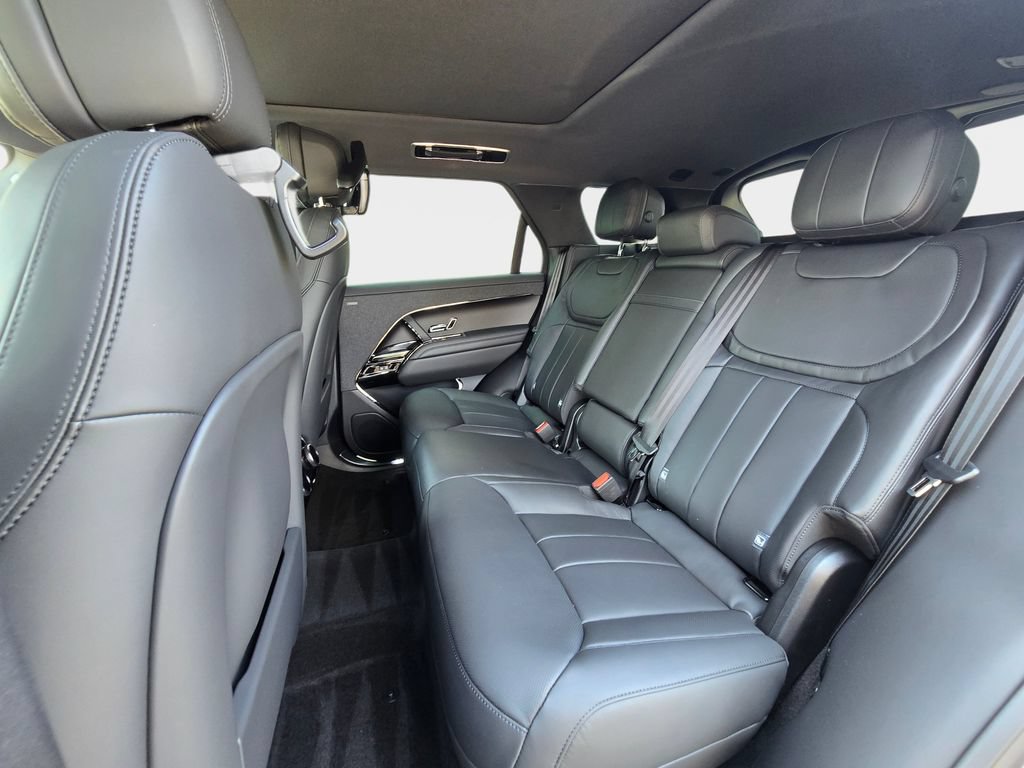 New 2026 Land Rover Range Rover Sport Dynamic SE AWD/4WD image 14