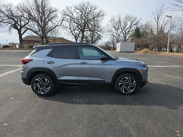 Used 2025 Chevrolet TrailBlazer RS w/ Convenience Package image 7
